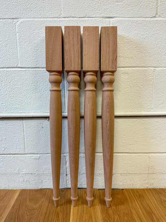 Skinny Cottage Spindle Legs